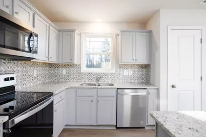 62 Flip Flop Circle, Four Oaks, NC 27524 - Photo 13