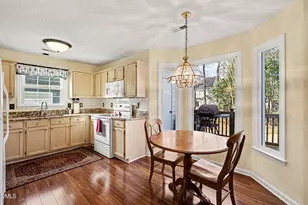 107 Romaine Ct, Cary, NC 27513 - Photo 17