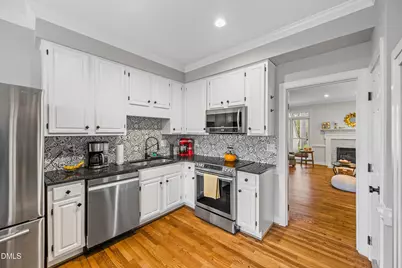 6011 Tenter Banks Square, Raleigh, NC 27609 - Photo 9