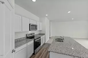 660 Essex Rd, Nashville, NC 27856 - Photo 5