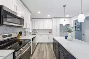 829 Greenwich St, Raleigh, NC 27610 - Photo 7