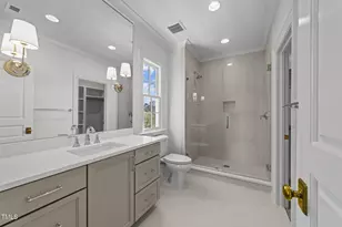 126 E Drewry Ln, Raleigh, NC 27609 - Photo 37