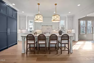 126 E Drewry Ln, Raleigh, NC 27609 - Photo 3