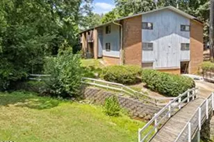 1010 Sandlin Pl, Raleigh, NC 27606 - Photo 3