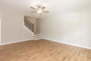 208 S Leslie St, Goldsboro, NC 27530 - Photo 3