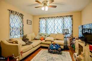 543 W Second St, Clayton, NC 27520 - Photo 3