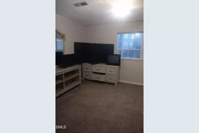 315 E Chapel Street, Saint Pauls, NC 28384 - Photo 3