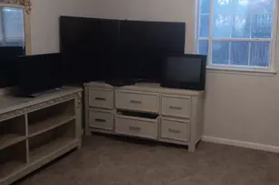 315 E Chapel St, Saint Pauls, NC 28384 - Photo 3