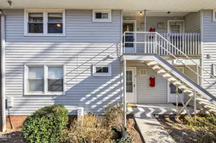 827 Daniels, Raleigh, NC 27605 - Photo 15