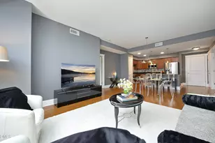 222 Glenwood Ave, Raleigh, NC 27603 - Photo 7