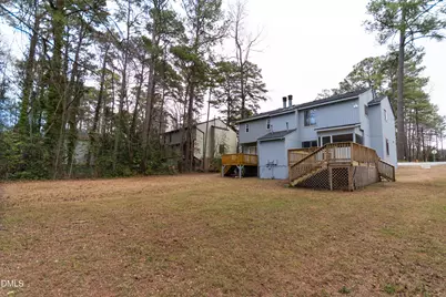 6001 Applewood Lane, Raleigh, NC 27609 - Photo 23