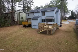 6001 Applewood Ln, Raleigh, NC 27609 - Photo 23