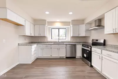 6001 Applewood Lane, Raleigh, NC 27609 - Photo 3