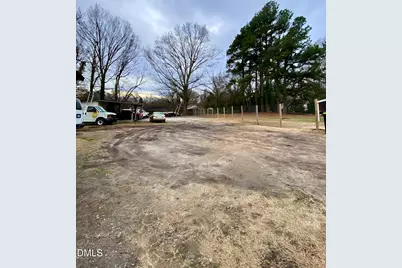 332 Chavasse Avenue, Henderson, NC 27536 - Photo 9