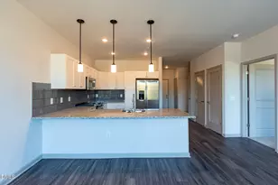 2203 Gathering Sq Ct, Fuquay-Varina, NC 27526 - Photo 5