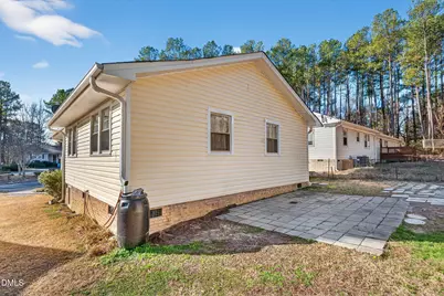 6201 Barrington Village Lane, Raleigh, NC 27610 - Photo 23
