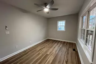 4410 Poplar Dr, Raleigh, NC 27610 - Photo 9