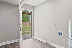 1284 Railroad St, Henderson, NC 27536 - Photo 25