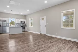 1284 Railroad St, Henderson, NC 27536 - Photo 7