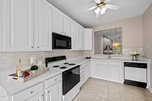 1624 Shepherds Glade Dr, Apex, NC 27523 - Photo 5