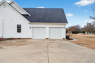 108 Blueberry Ln, Willow Springs, NC 27592 - Photo 5