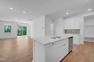 319 Providence Crk Dr, Fuquay Varina, NC 27526 - Photo 5