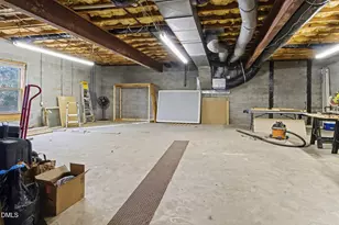 209 Arlington Cir, Sanford, NC 27330 - Photo 43