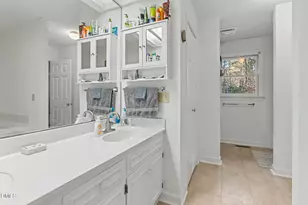 209 Arlington Cir, Sanford, NC 27330 - Photo 31