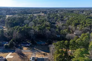 209 Arlington Cir, Sanford, NC 27330 - Photo 47