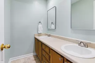 132 Edgehill Pkwy, Cary, NC 27513 - Photo 31