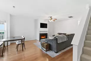 132 Edgehill Pkwy, Cary, NC 27513 - Photo 7