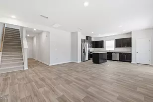 339 Scottsdale Dr, Sanford, NC 27330 - Photo 11