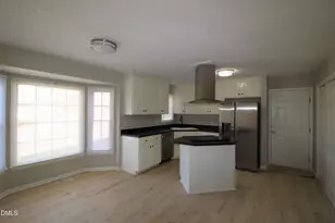 8108 Owenston Ct, Raleigh, NC 27612 - Photo 7