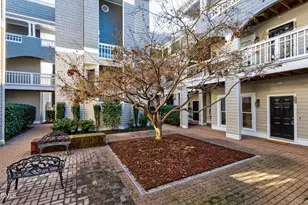 1000 Brighthurst Dr, Raleigh, NC 27605 - Photo 13