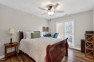 1000 Brighthurst Dr, Raleigh, NC 27605 - Photo 9