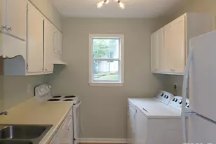 332 Ashley Forest Rd, Chapel Hill, NC 27514 - Photo 5