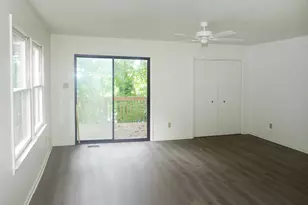 118 S Peak Dr, Carrboro, NC 27510 - Photo 3