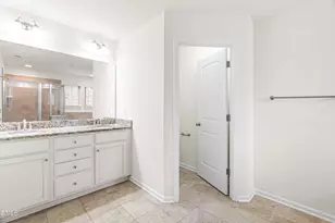 3908 Valley Side Ct, Cary, NC 27519 - Photo 23