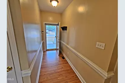 7 Edgewater Drive, Smithfield, NC 27577 - Photo 5