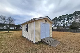 7 Edgewater Dr, Smithfield, NC 27577 - Photo 35