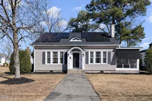 604 W Divine St, Dunn, NC 28334 - Photo 1