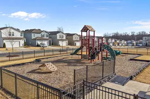 1572 Rhodes Pond St, Wendell, NC 27591 - Photo 33