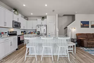 1572 Rhodes Pond St, Wendell, NC 27591 - Photo 15