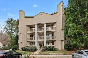 132 New Kent Pl, Cary, NC 27511 - Photo 1