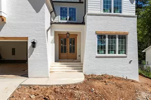 621 Duke Dr, Raleigh, NC 27609 - Photo 3