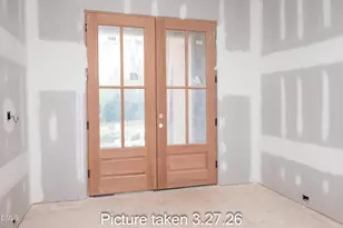 621 Duke Dr, Raleigh, NC 27609 - Photo 3