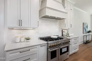 621 Duke Dr, Raleigh, NC 27609 - Photo 23