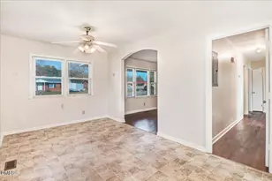 206 Herbert St, Goldsboro, NC 27530 - Photo 15