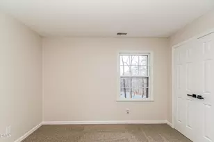 1621 Bramble Dr, Durham, NC 27712 - Photo 9