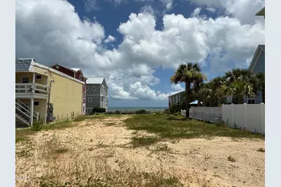 310 Fort Fisher Boulevard N, Kure Beach, NC 28449 - Photo 3